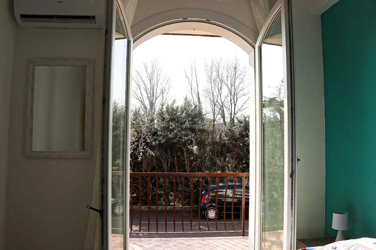 شقة Casa Mirra بسكييرا ديل غاردا إيطاليا