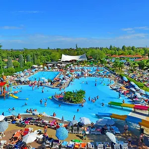 4* База отдыха Bella Italia